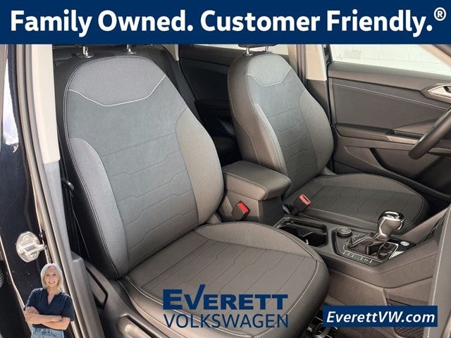 2026 Volkswagen Taos 1.5T SE Black