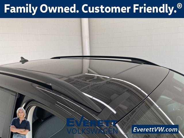 2026 Volkswagen Taos 1.5T SE Black