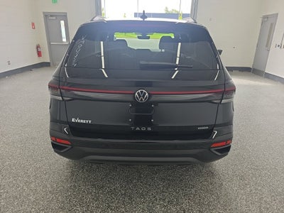 2027 Volkswagen Taos 1.5T SE Black