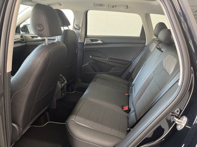2026 Volkswagen Taos 1.5T SE Black