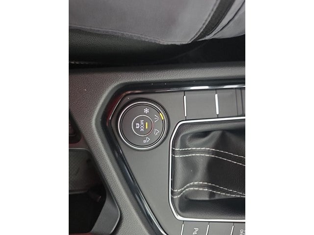 2026 Volkswagen Taos 1.5T SEL