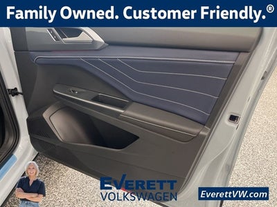 2026 Volkswagen Taos 1.5T SEL