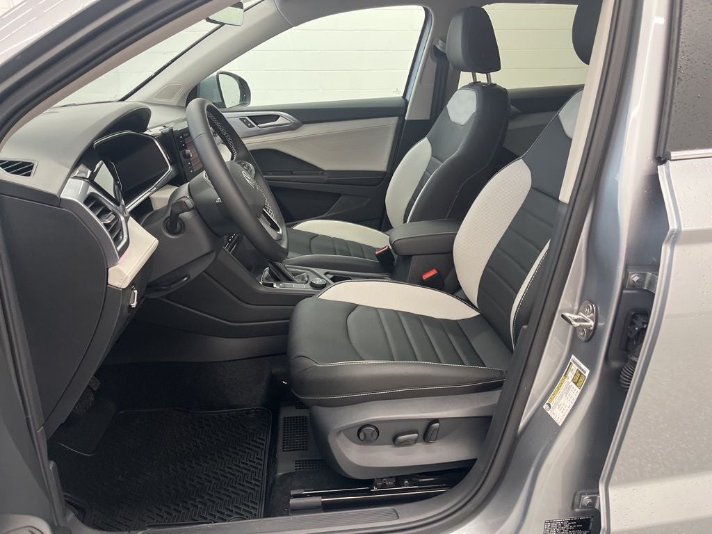 2026 Volkswagen Taos 1.5T SEL