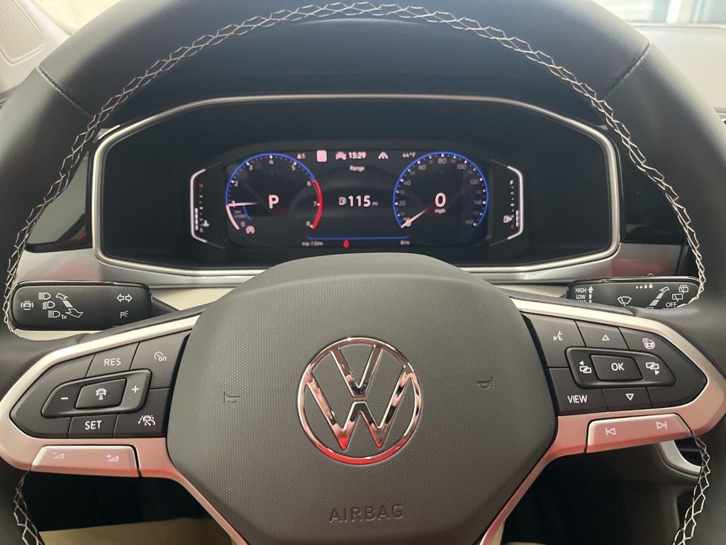 2026 Volkswagen Taos 1.5T SEL