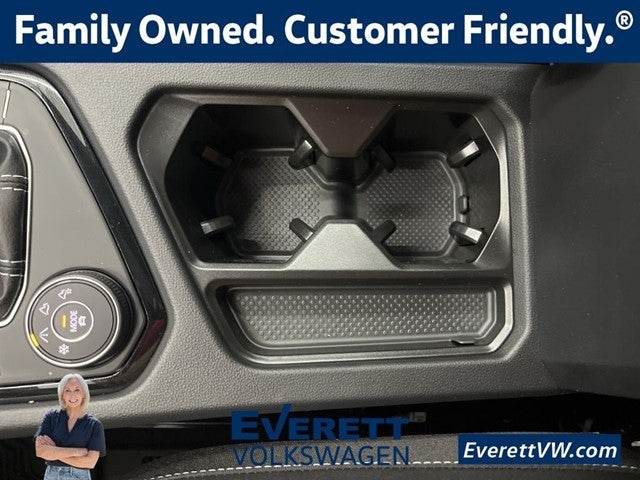 2026 Volkswagen Taos 1.5T SEL