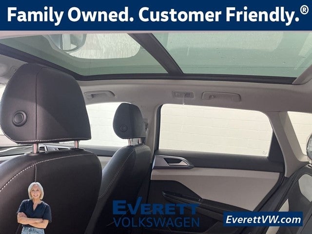 2026 Volkswagen Taos 1.5T SEL