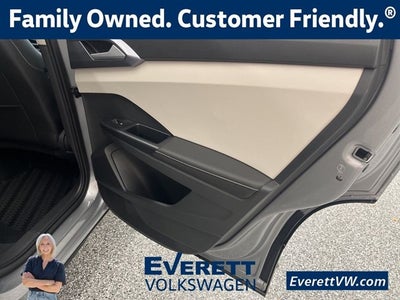 2026 Volkswagen Taos 1.5T SEL