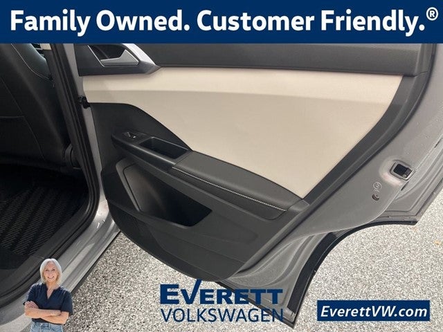 2026 Volkswagen Taos 1.5T SEL