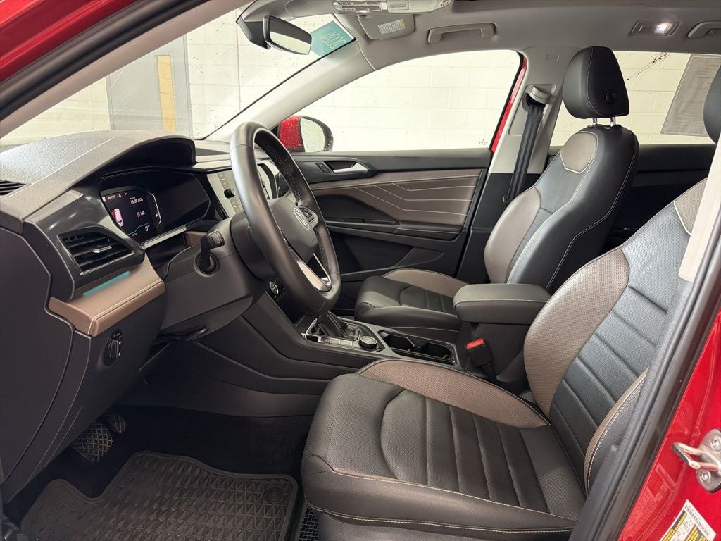 2024 Volkswagen Taos 1.5T SEL