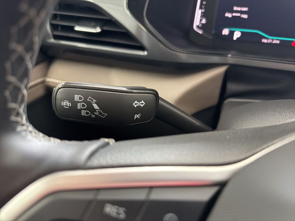 2024 Volkswagen Taos 1.5T SEL
