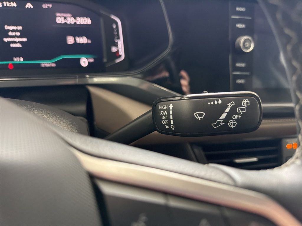 2024 Volkswagen Taos 1.5T SEL
