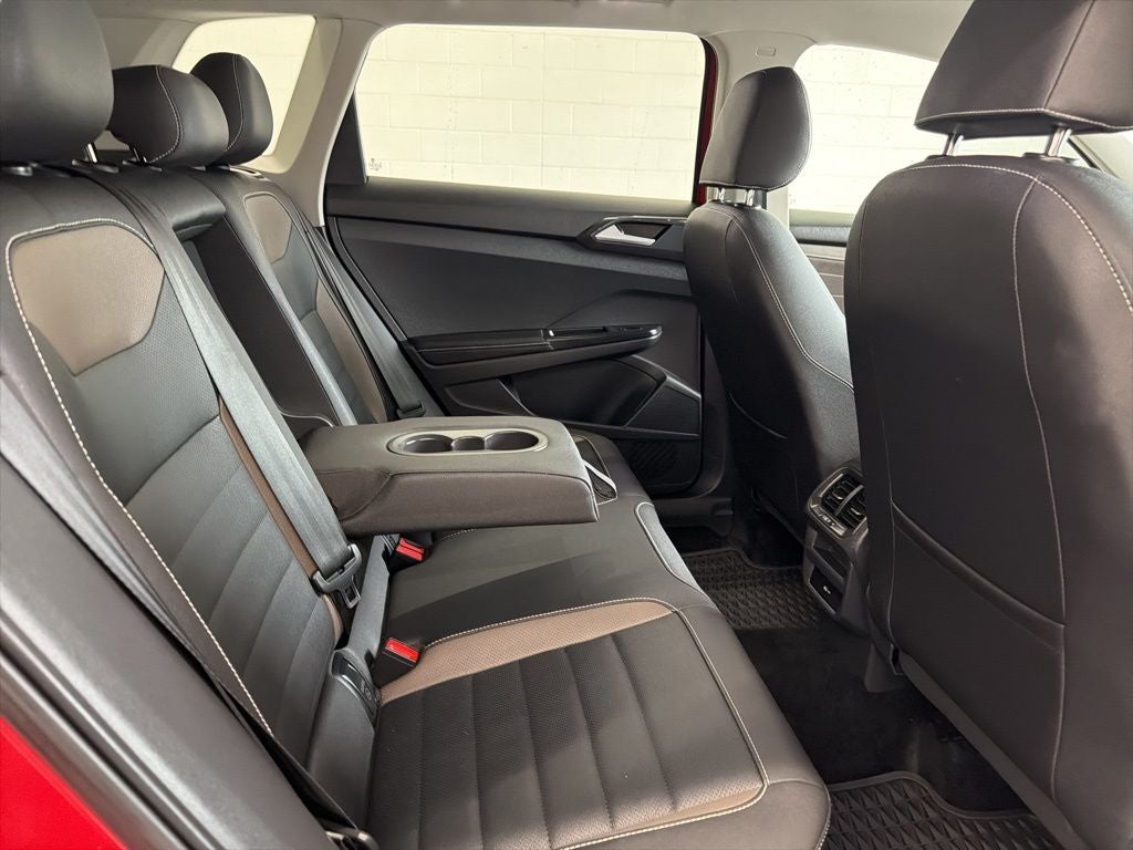 2024 Volkswagen Taos 1.5T SEL