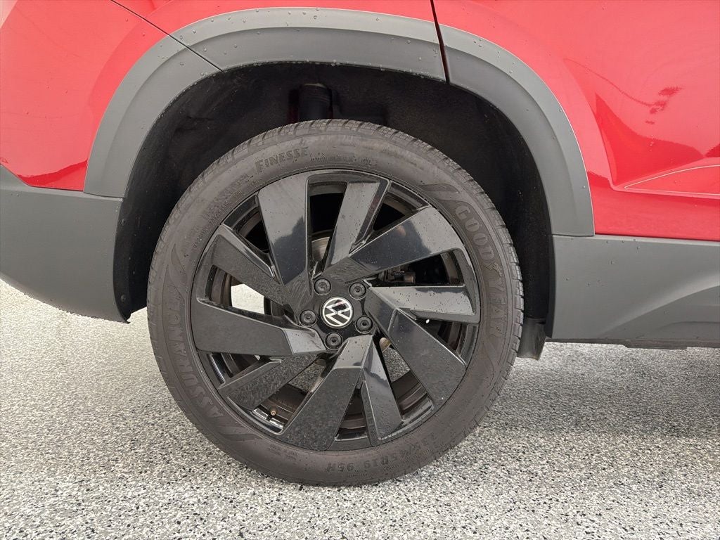 2024 Volkswagen Taos 1.5T SEL