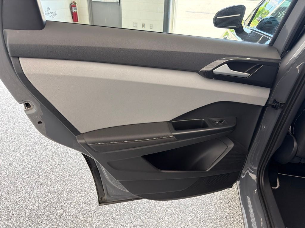 2024 Volkswagen Taos 1.5T SEL