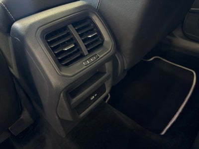 2024 Volkswagen Taos 1.5T SEL
