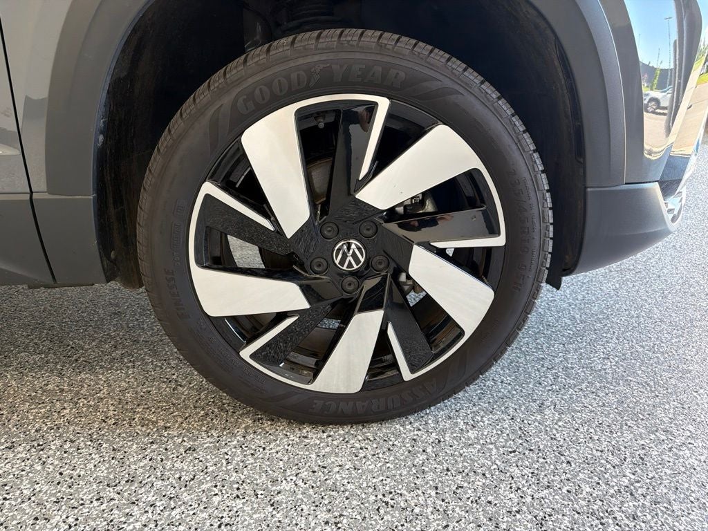 2024 Volkswagen Taos 1.5T SEL