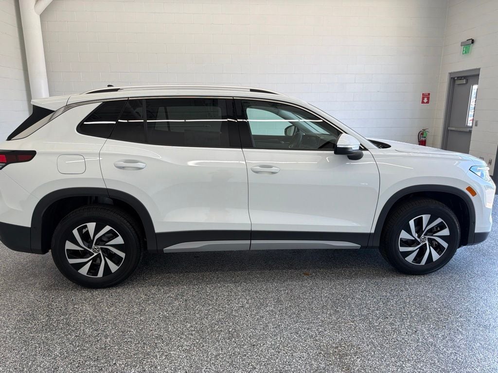 2026 Volkswagen Tiguan 2.0T S