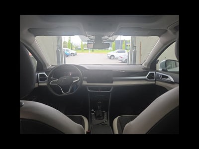 2027 Volkswagen Taos 1.5T SE