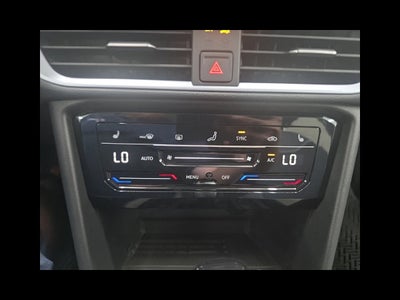 2027 Volkswagen Taos 1.5T SE