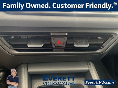 2026 Volkswagen Tiguan 2.0T SE