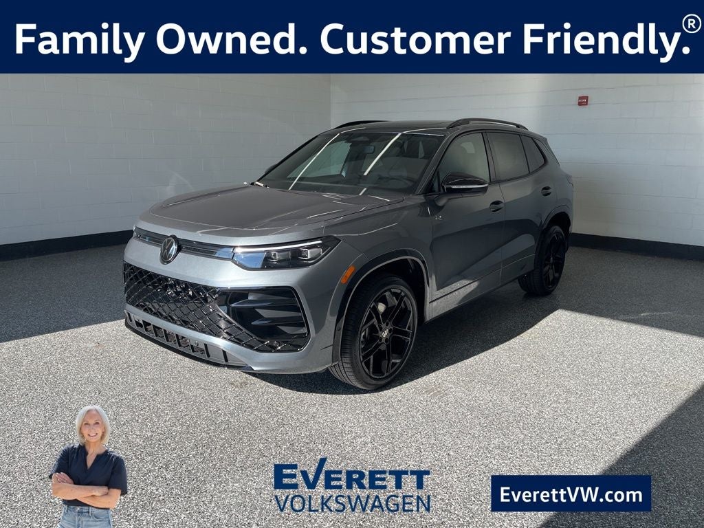 2026 Volkswagen Tiguan 2.0T SE R-Line Black