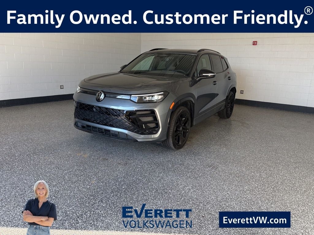 2025 Volkswagen Tiguan 2.0T SE R-Line Black