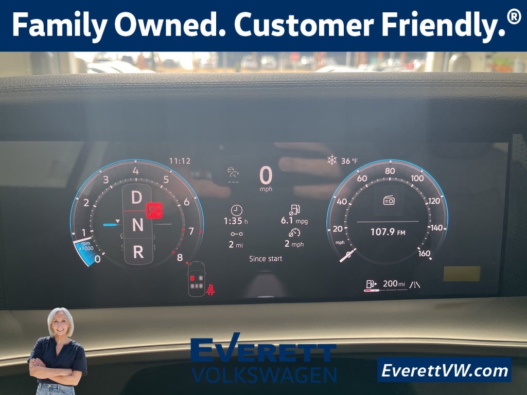 2026 Volkswagen Tiguan 2.0T SE R-Line Black