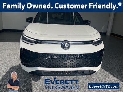 2026 Volkswagen Tiguan 2.0T SE R-Line Black