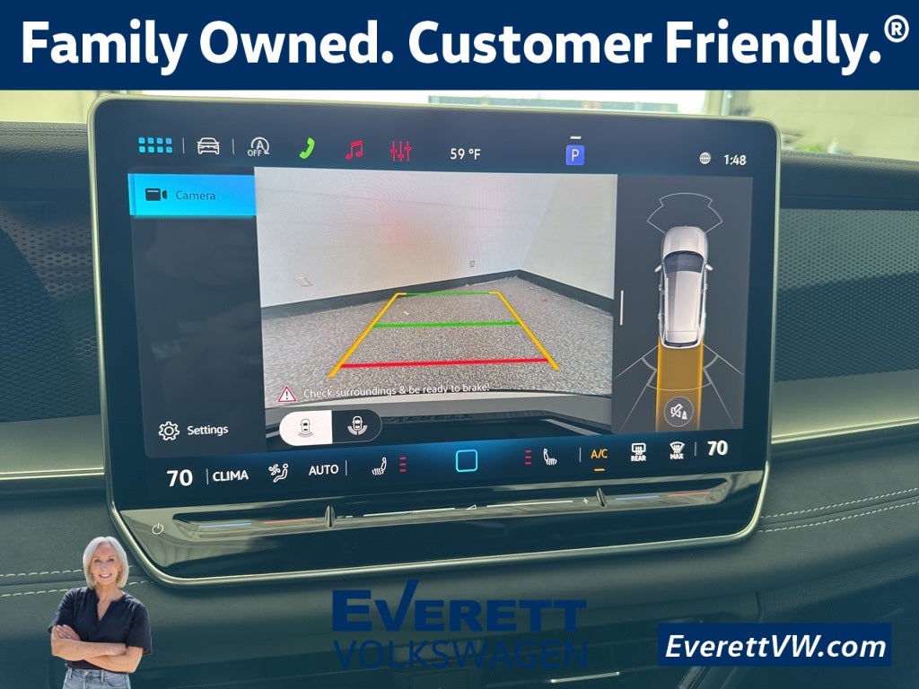 2026 Volkswagen Tiguan 2.0T SE R-Line Black