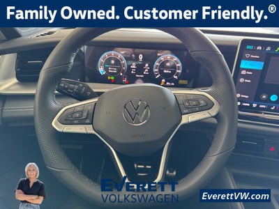 2026 Volkswagen Tiguan 2.0T SE R-Line Black