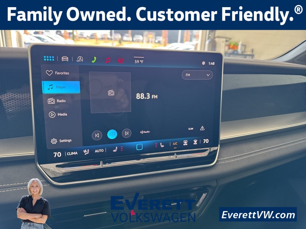 2026 Volkswagen Tiguan 2.0T SE R-Line Black