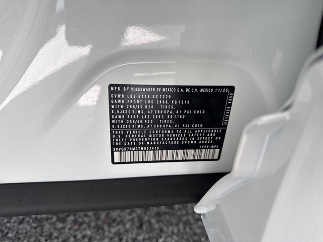 2026 Volkswagen Tiguan 2.0T SE R-Line Black