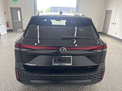 2026 Volkswagen Tiguan 2.0T SE R-Line Black