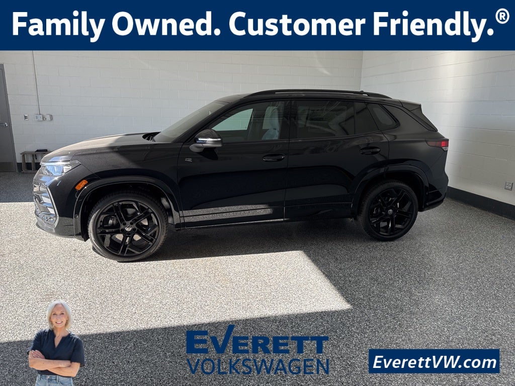 2026 Volkswagen Tiguan 2.0T SE R-Line Black