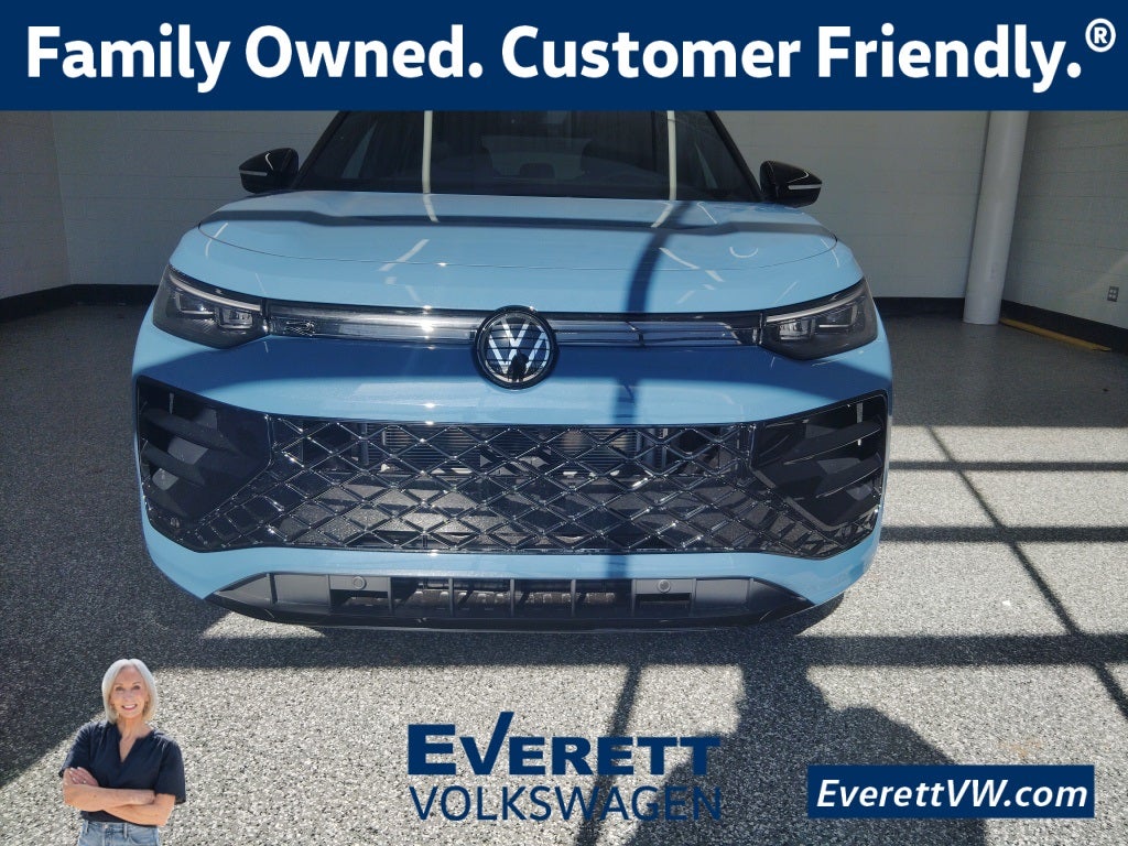 2026 Volkswagen Tiguan 2.0T SE R-Line Black