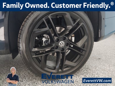 2026 Volkswagen Tiguan 2.0T SE R-Line Black