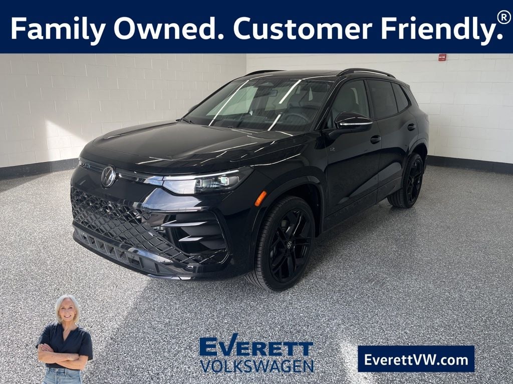 2026 Volkswagen Tiguan SE R-LINE BLACK