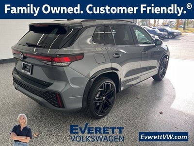2026 Volkswagen Tiguan 2.0T SE R-Line Black