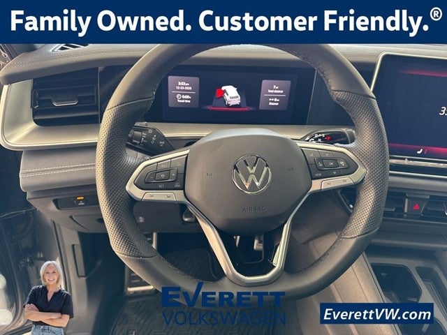 2026 Volkswagen Tiguan 2.0T SE R-Line Black