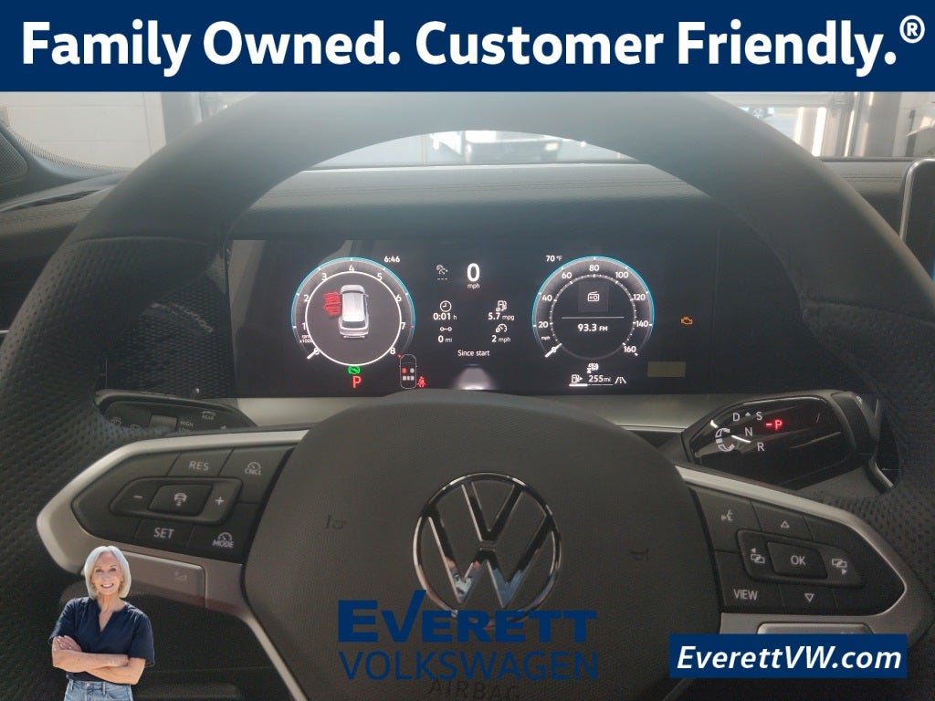 2026 Volkswagen Tiguan 2.0T SE R-Line Black