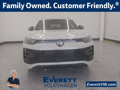 2026 Volkswagen Tiguan 2.0T SE R-Line Black