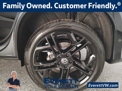 2026 Volkswagen Tiguan 2.0T SE R-Line Black