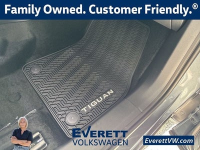 2026 Volkswagen Tiguan 2.0T SE R-Line Black