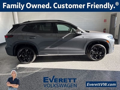 2026 Volkswagen Tiguan 2.0T SE R-Line Black