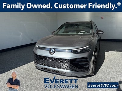 2026 Volkswagen Tiguan 2.0T SE R-Line Black