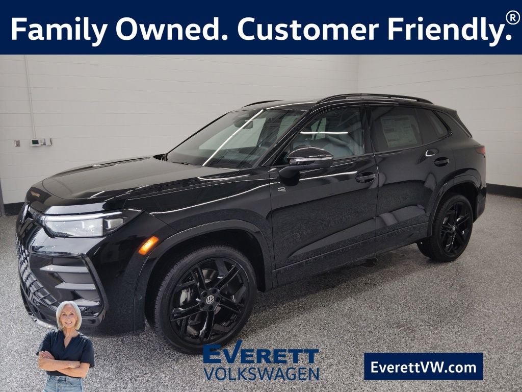 2026 Volkswagen Tiguan 2.0T SE R-Line Black