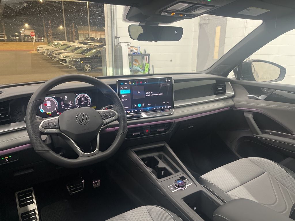 2026 Volkswagen Tiguan 2.0T SE R-Line Black