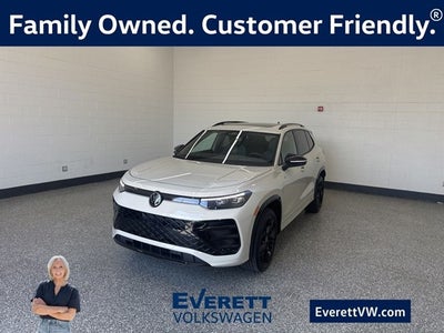 2026 Volkswagen Tiguan 2.0T SE R-Line Black