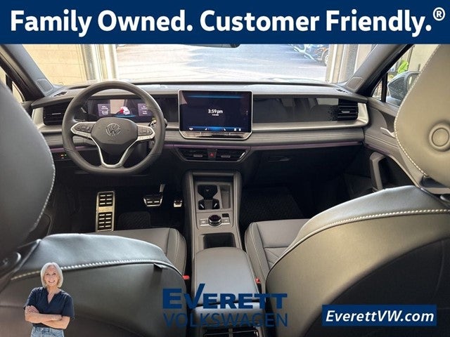 2026 Volkswagen Tiguan 2.0T SE R-Line Black