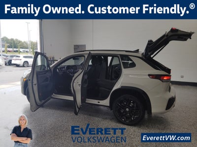 2026 Volkswagen Tiguan SE R-LINE BLACK